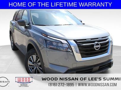 New 2025 Nissan Pathfinder S