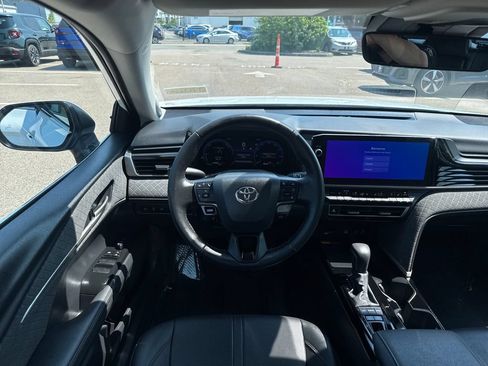 Used 2026 Toyota Camry XLE w/ Premium Package AWD/4WD image 11