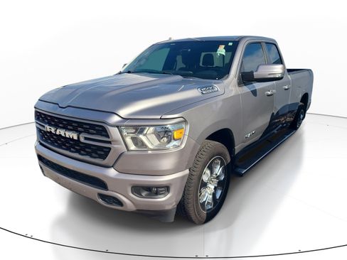 Used 2022 RAM 1500 Big Horn w/ Trailer Tow Group RWD image 3