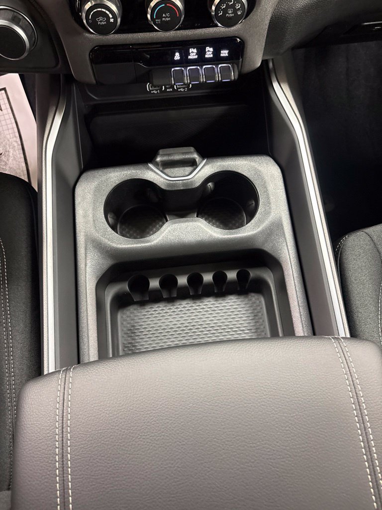New 2027 RAM 1500 Express AWD/4WD image 14