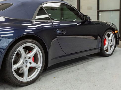 Used 2006 Porsche 911 Carrera S image 38
