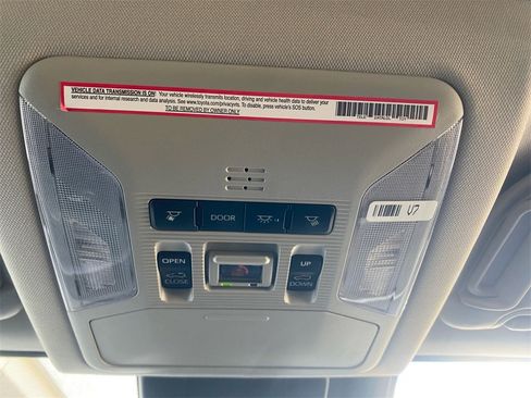 Used 2024 Toyota RAV4 Limited image 27