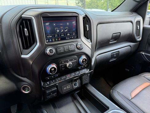 Used 2022 GMC Sierra 2500 AT4 w/ AT4 Preferred Package image 33