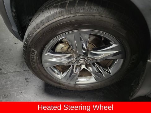 Used 2019 Toyota Highlander Limited Platinum AWD/4WD image 13