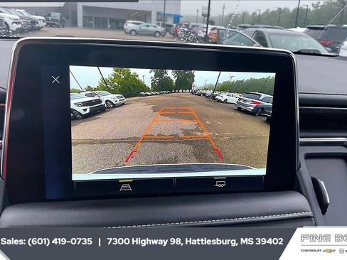 Used 2024 Chevrolet Tahoe Premier AWD/4WD image 15