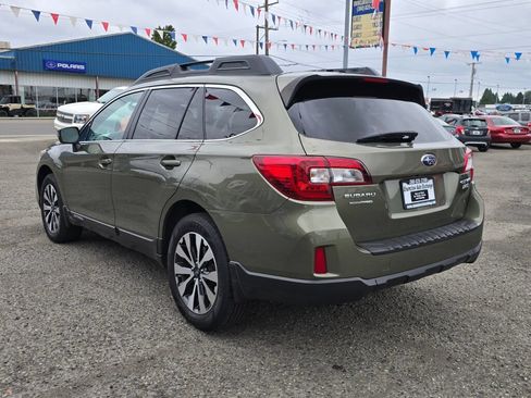 Used 2015 Subaru Outback 2.5i Limited AWD/4WD image 5