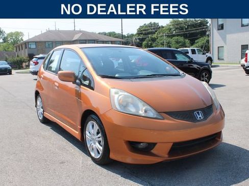 Used 2011 Honda Fit Sport image 2