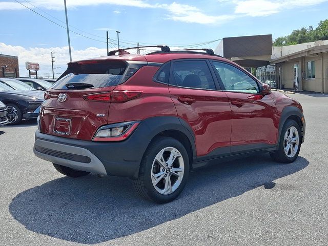 Certified 2023 Hyundai Kona SEL AWD/4WD image 4
