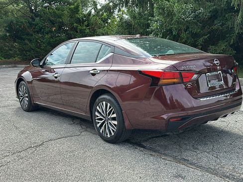Certified 2023 Nissan Altima 2.5 SV AWD/4WD image 7
