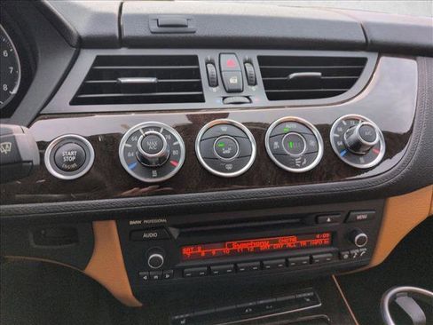 Used 2013 BMW Z4 sDrive35i image 13