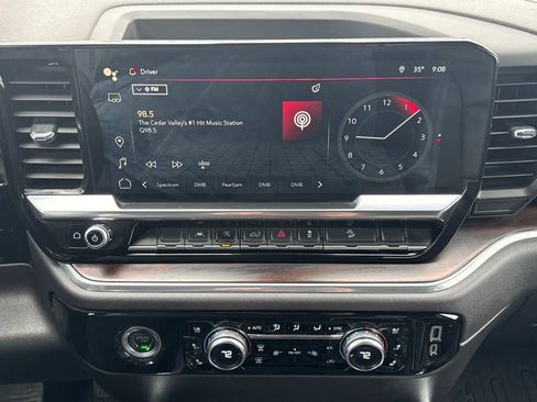 Certified 2023 GMC Sierra 1500 SLT w/ SLT Premium Package image 30