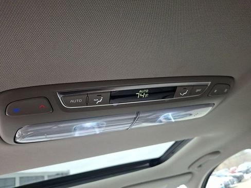 Used 2024 Kia Telluride S w/ S Sunroof Package image 12