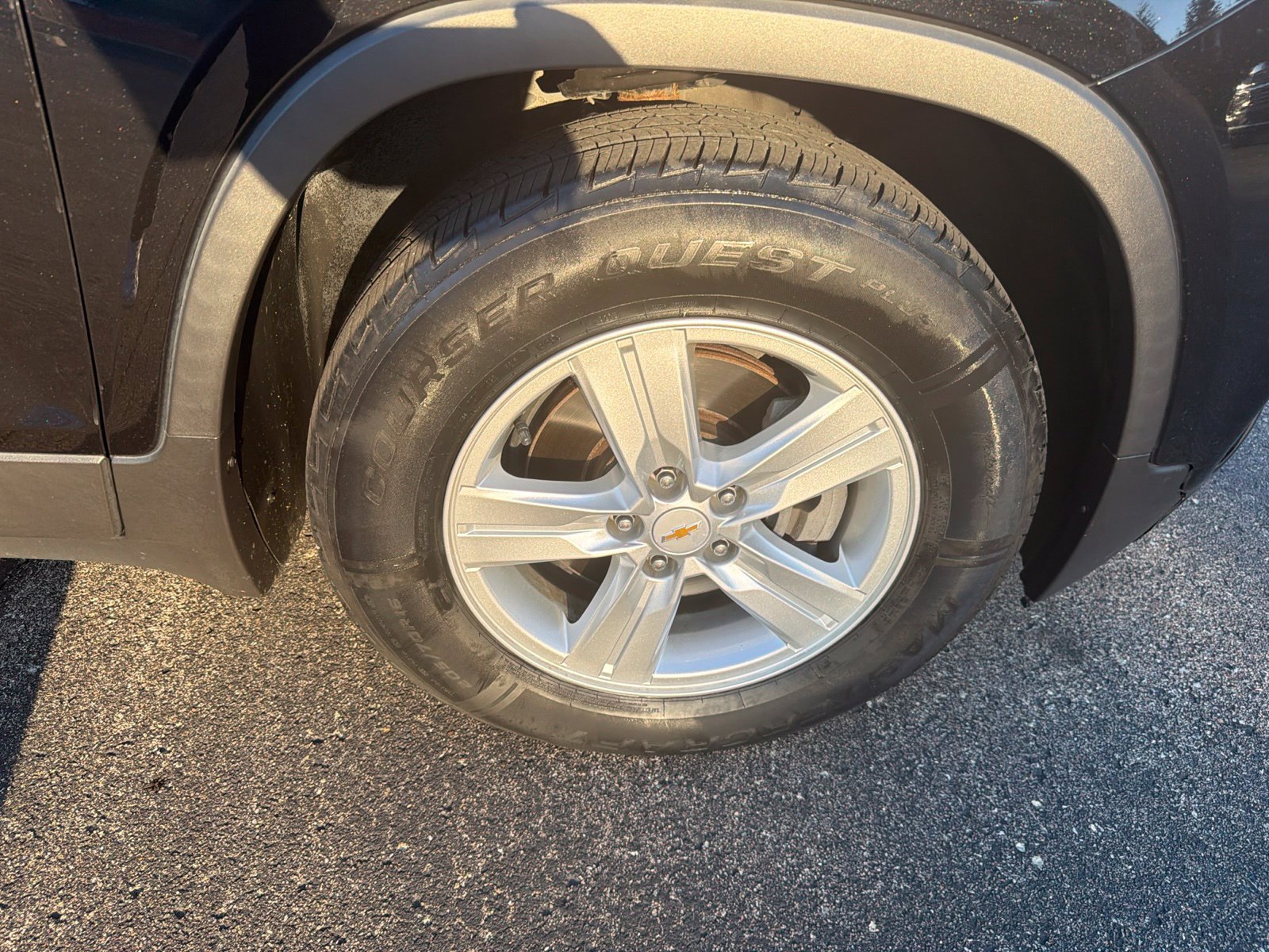 Used 2019 Chevrolet Trax LT w/ LT Convenience Package FWD image 23