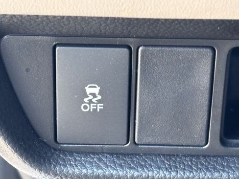 Used 2026 Honda HR-V LX image 22