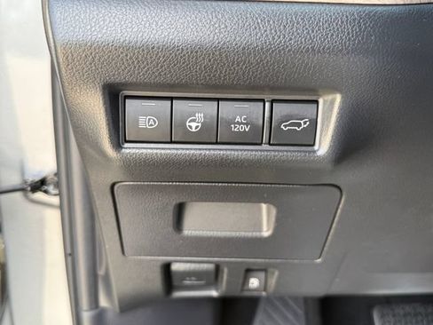 Used 2025 Toyota Grand Highlander AWD Hybrid image 19