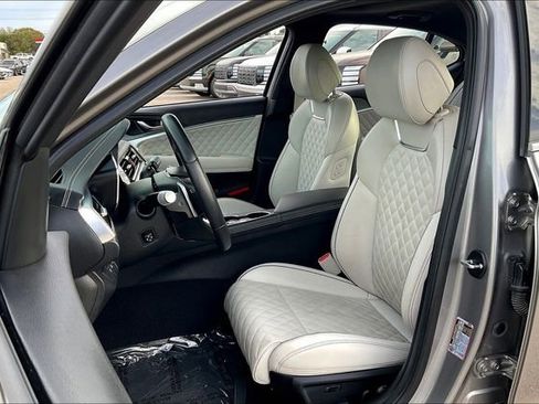 Certified 2025 Genesis G70 3.3T Advanced w/ Sport Prestige Package image 25