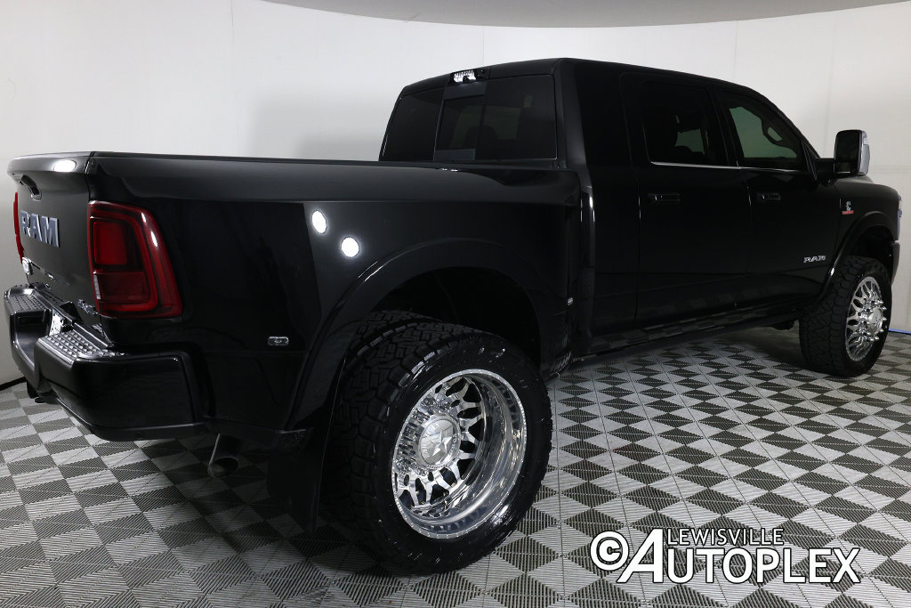 Used 2026 RAM 3500 Longhorn AWD/4WD image 5