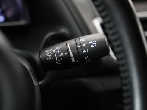 Used 2017 MAZDA MAZDA3 Grand Touring image 15