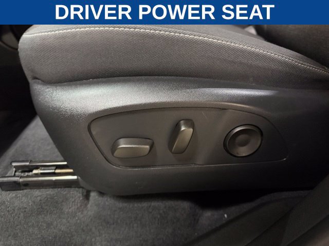 Used 2024 Chevrolet Traverse LT FWD image 16