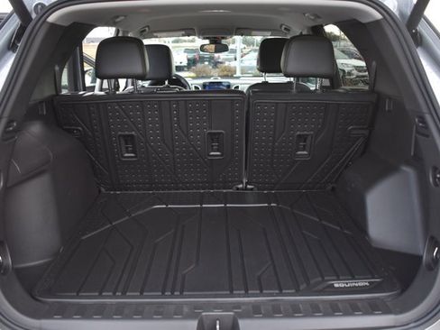 Used 2023 Chevrolet Equinox Premier w/ LPO, Floor Liner Package image 19