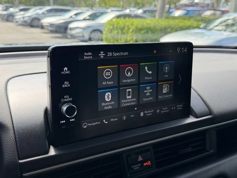 Certified 2024 Honda Pilot Touring image 26