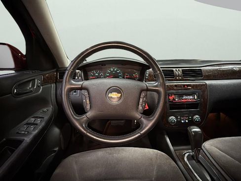 Used 2012 Chevrolet Impala LT image 13