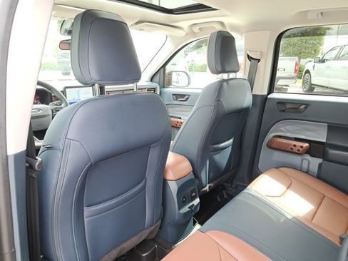 Certified 2023 Ford Maverick Lariat w/ Lariat Luxury Package image 10