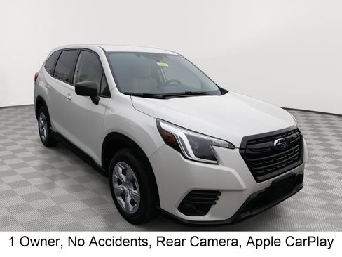 Used 2023 Subaru Forester image 2
