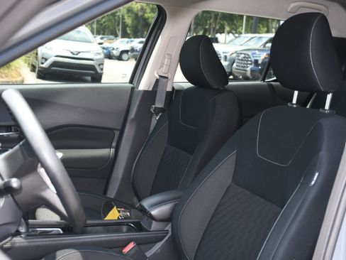 Used 2024 Nissan Kicks SV FWD image 11