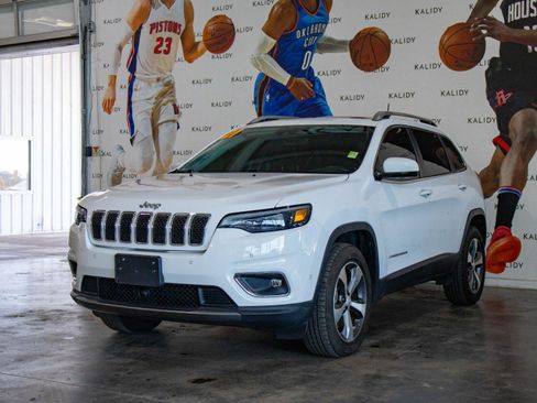 Used 2021 Jeep Cherokee Limited AWD/4WD image 21