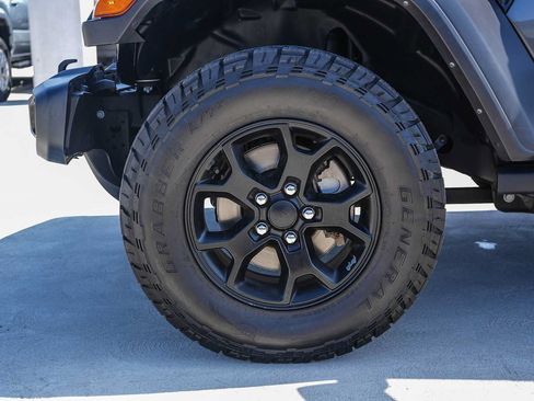 Used 2022 Jeep Wrangler Unlimited Sport AWD/4WD image 11