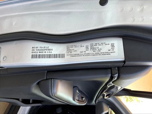 Used 2023 Jeep Grand Cherokee L Laredo AWD/4WD image 18