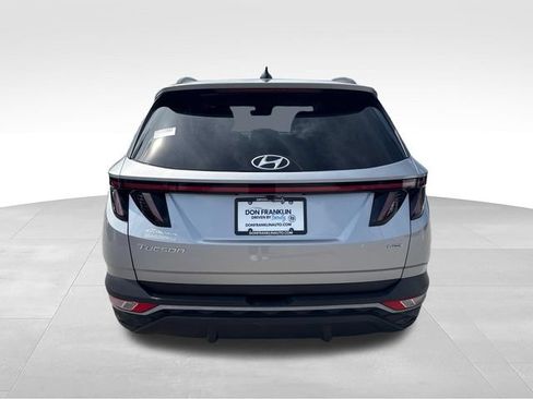 Certified 2023 Hyundai Tucson SEL AWD/4WD image 4