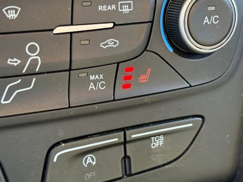 Used 2019 Ford Escape SEL AWD/4WD image 18