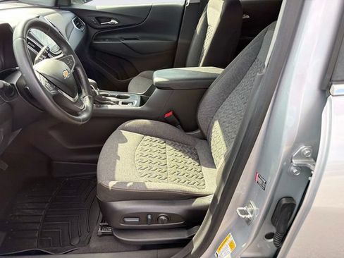 Used 2022 Chevrolet Equinox LT FWD image 21