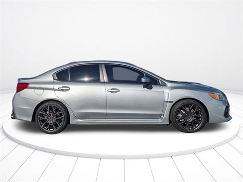 Used 2018 Subaru WRX image 6