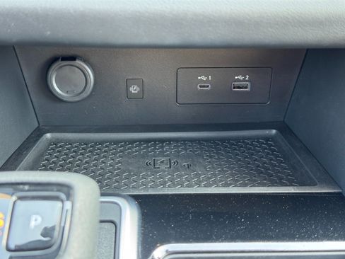 Used 2025 Nissan Pathfinder Platinum AWD/4WD image 31