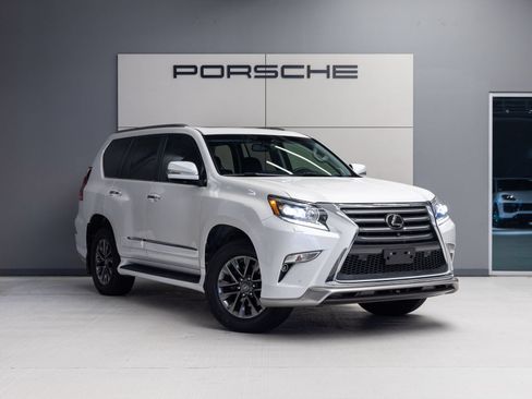 Used 2019 Lexus GX 460 Luxury AWD/4WD image 9