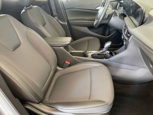 Used 2025 Buick Encore GX Preferred image 34