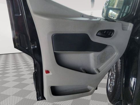 Used 2016 Ford Transit 250 148 Medium Roof w/ Exterior Upgrade Package RWD image 6