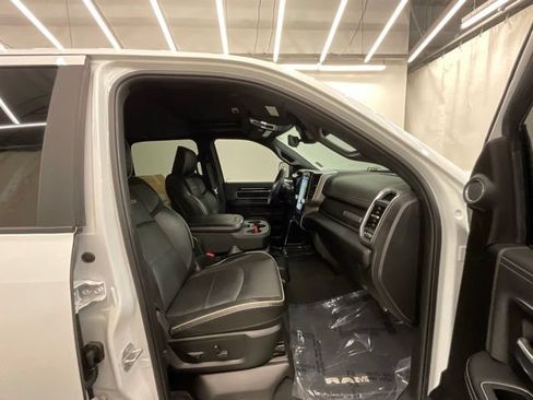 Used 2022 RAM 2500 Laramie AWD/4WD image 24