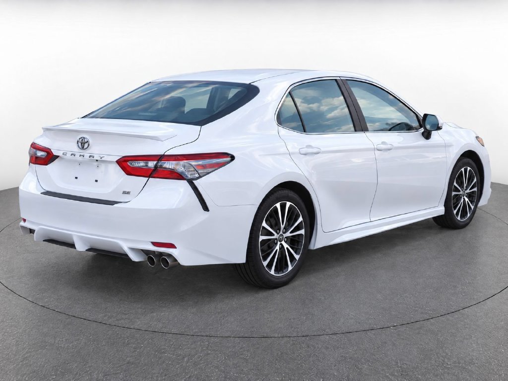 Used 2018 Toyota Camry SE w/ Convenience Package FWD image 7