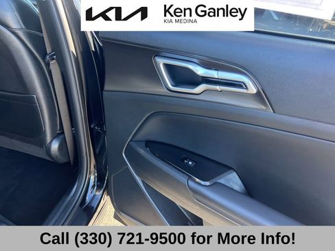 Certified 2023 Kia Sportage EX image 57