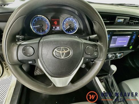 Used 2017 Toyota Corolla L FWD image 13