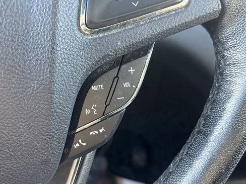 Used 2017 Lincoln MKC Premiere image 19