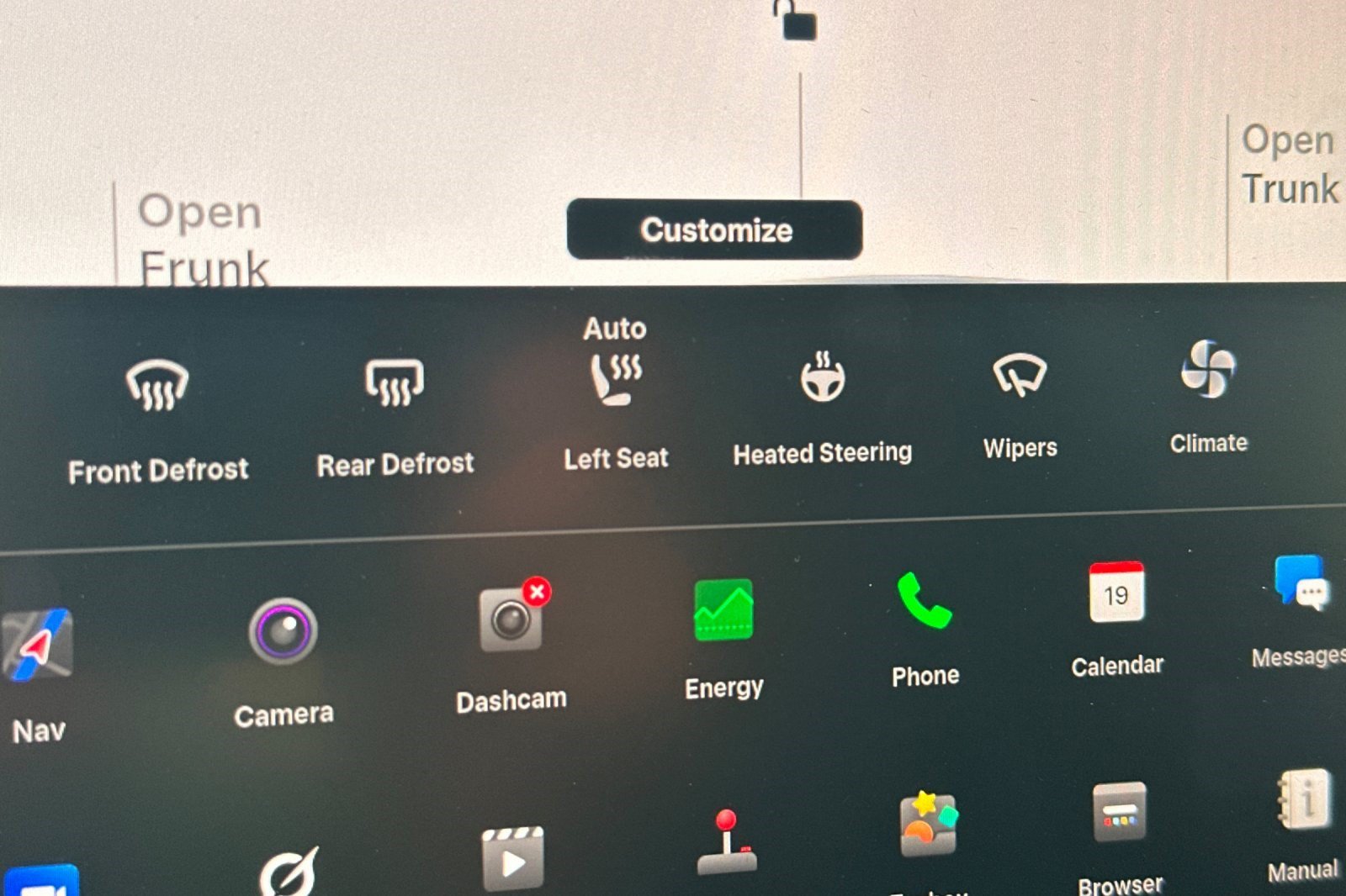 Used 2022 Tesla Model Y Long Range AWD/4WD image 34