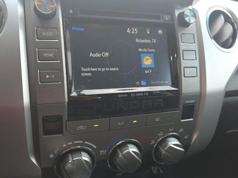 Used 2016 Toyota Tundra SR5 w/ SR5 Upgrade Package image 8