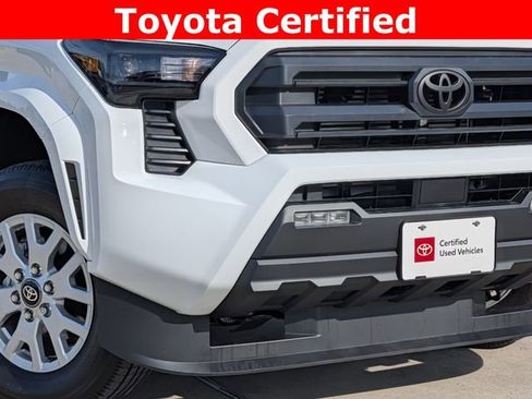 Certified 2026 Toyota Tacoma SR5 AWD/4WD image 3