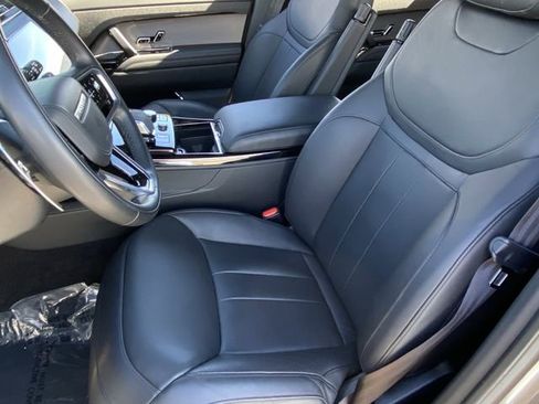 Used 2023 Land Rover Range Rover Sport SE AWD/4WD image 7