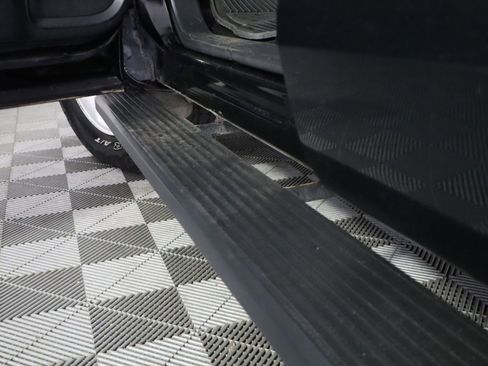 Used 2019 Nissan Titan S w/ S Utility Package image 28